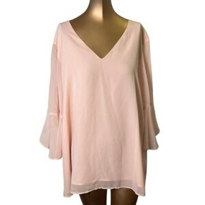 CALVIN KLEIN‎ L PINK Flutter Sleeve DRESSY BLOUSE. SHEER FRONT OVERLAY. V Neck